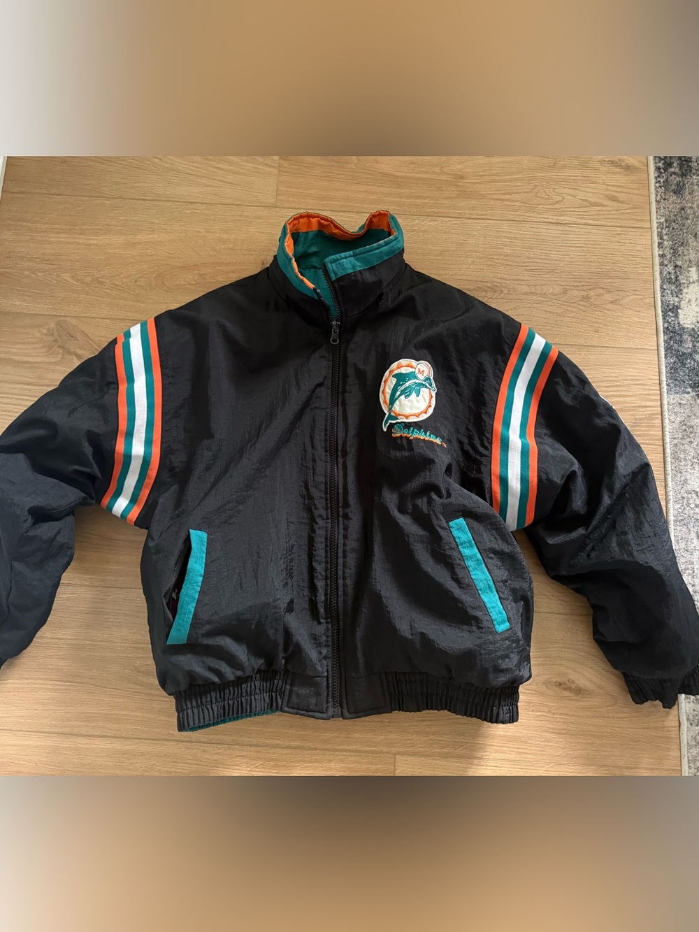 Miami Dolphins NFL Pro Player 90s Vintage Reversible Insulated Jacket Size XL